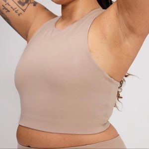 Girlfriend Collective Dylan bra Quartz
